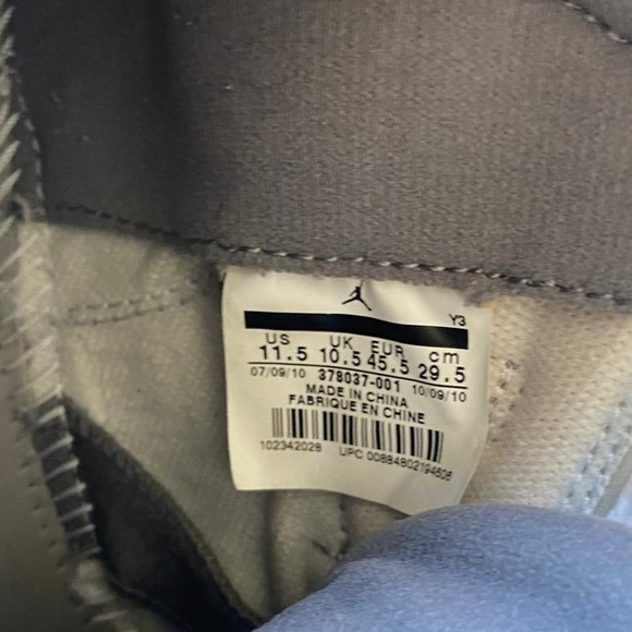 JORDAN RETRO 11 ( COOL GREY ) - Picture 7 of 7